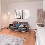 Beautiful 1-Bed Apartment In Central London